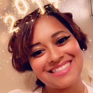 Meet your Posher, Gloria